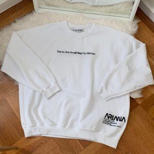 one giant leap crewneck READ DESCRIPTION